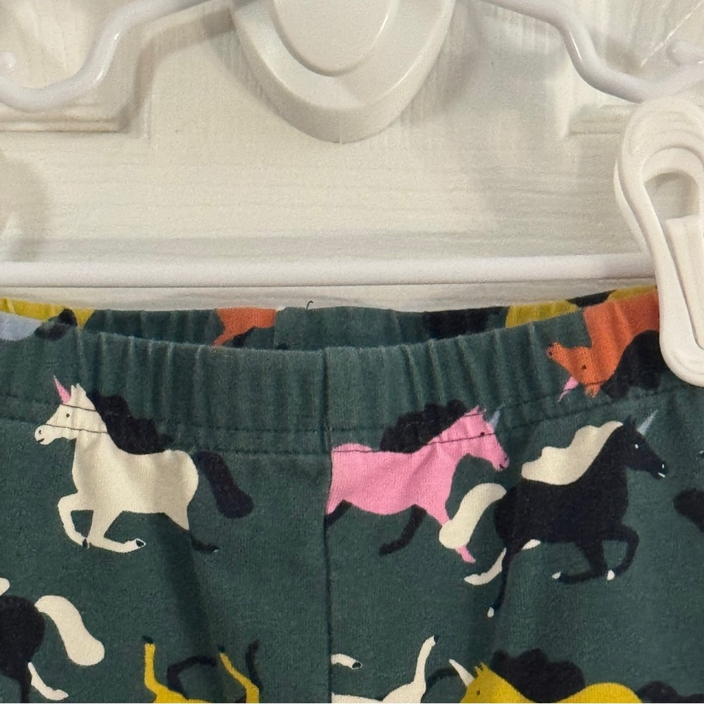 Hanna Andersson Baby Girl Green with Multicolored Horse Design Leggings - Picture 4 of 7